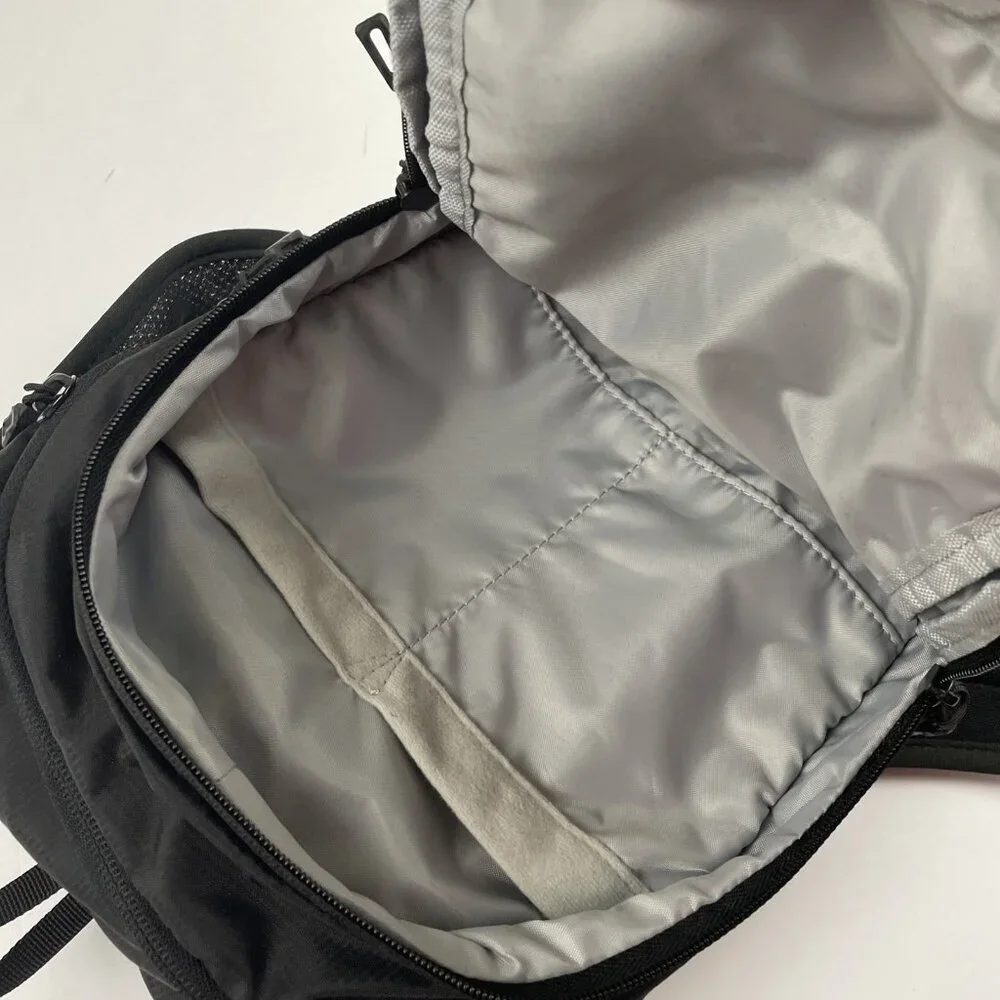 Columbia Hydration Backpack Black Hiking Biking Running Water Bladder